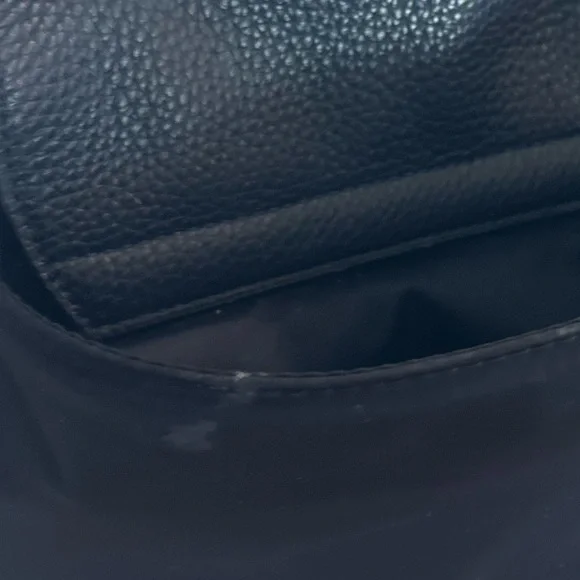 Authentic Tory Burch Thea Nylon Leather Baby Crossbody Diaper Bag in Navy - Picture 3 of 5